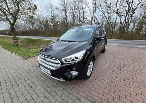 Ford Kuga cena 69900 przebieg: 50000, rok produkcji 2017 z Giżycko małe 379